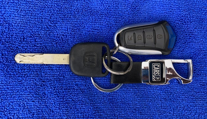 2019 Honda Amaze 1.5L I-DTEC E, Diesel, Manual, 72,162 km, Key Close Up