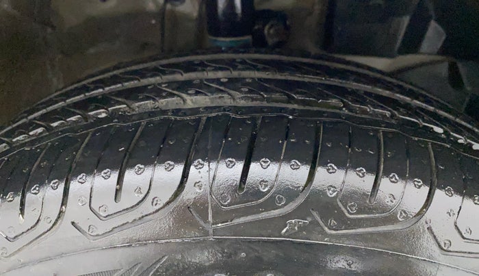 2019 Honda Amaze 1.5L I-DTEC E, Diesel, Manual, 72,162 km, Right Front Tyre Tread