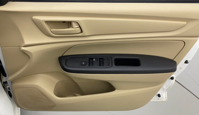 2019 Honda Amaze 1.5L I-DTEC E, Diesel, Manual, 72,162 km, Driver Side Door Panels Control