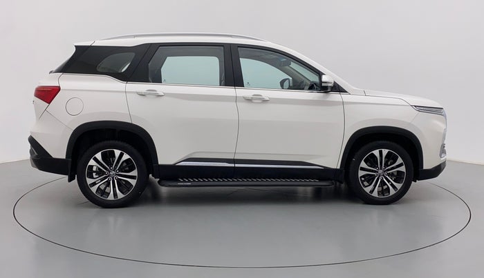 2021 MG HECTOR SHARP CVT, Petrol, Automatic, 13,424 km, Right Side View