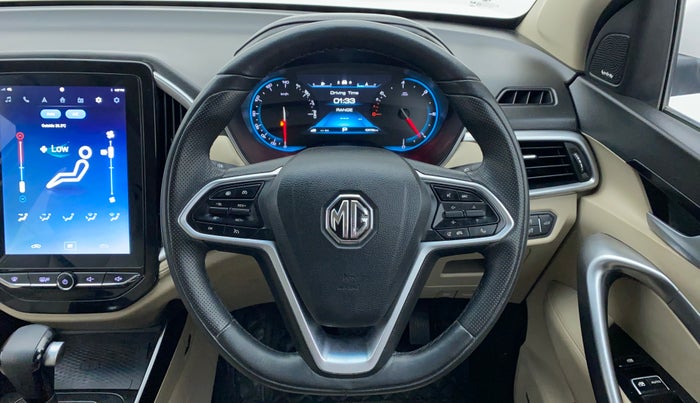 2021 MG HECTOR SHARP CVT, Petrol, Automatic, 13,424 km, Steering Wheel Close Up