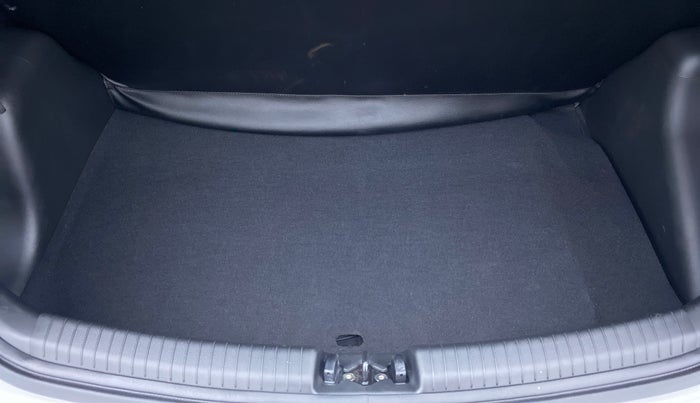 2019 Hyundai Grand i10 MAGNA 1.2 VTVT, Petrol, Manual, 10,939 km, Boot Inside