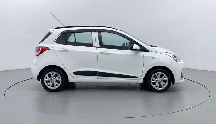 2019 Hyundai Grand i10 MAGNA 1.2 VTVT, Petrol, Manual, 10,939 km, Right Side View