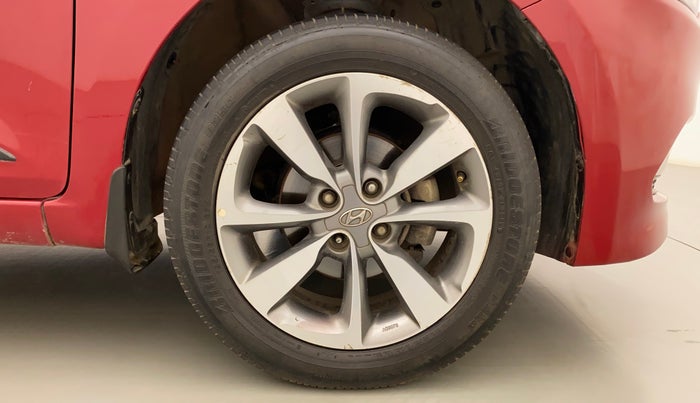 2017 Hyundai Elite i20 ASTA 1.2 (O), Petrol, Manual, 65,516 km, Right Front Wheel