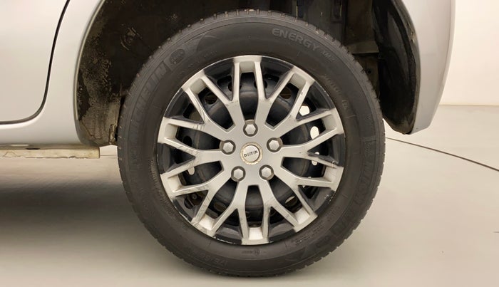 2011 Toyota Etios Liva G, Petrol, Manual, 1,23,387 km, Left Rear Wheel