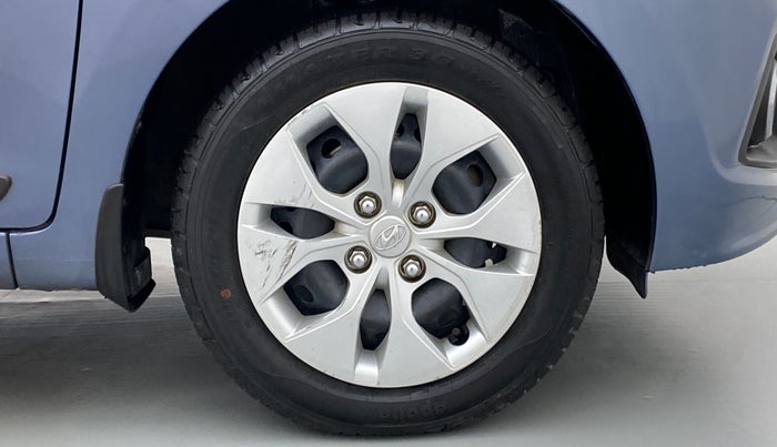 2015 Hyundai Xcent S 1.2, Petrol, Manual, 19,365 km, Right Front Wheel