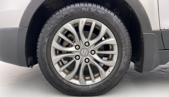 2017 Maruti S Cross ZETA 1.3, Diesel, Manual, 26,615 km, Left Front Wheel