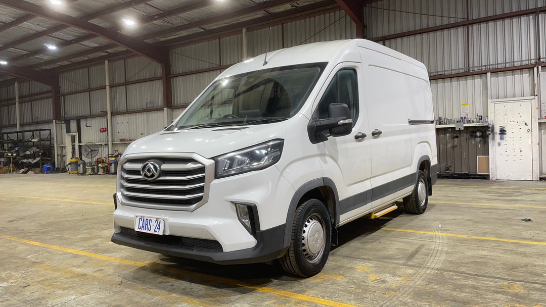 Left Front Diagonal (45- Degree) View