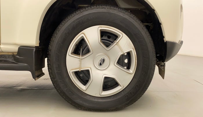 2022 Mahindra Scorpio S7, Diesel, Manual, 35,182 km, Right Front Wheel