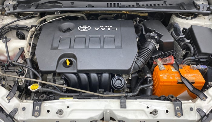 2014 Toyota Corolla Altis VL AT, Petrol, Automatic, 94,968 km, Open Bonet