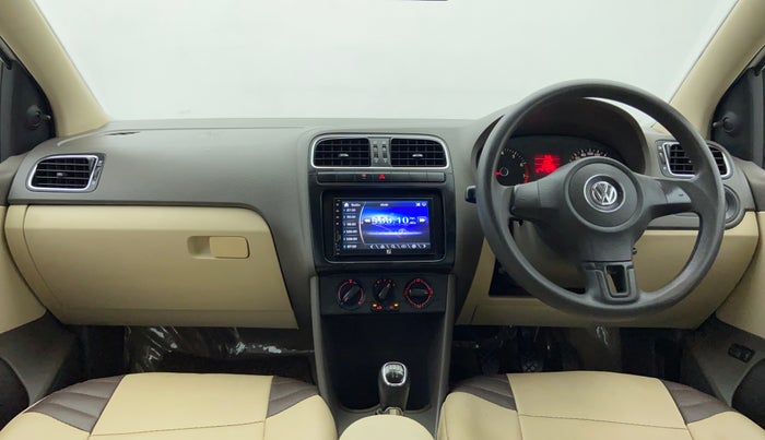2011 Volkswagen Vento TRENDLINE PETROL, Petrol, Manual, 1,16,080 km, Dashboard View