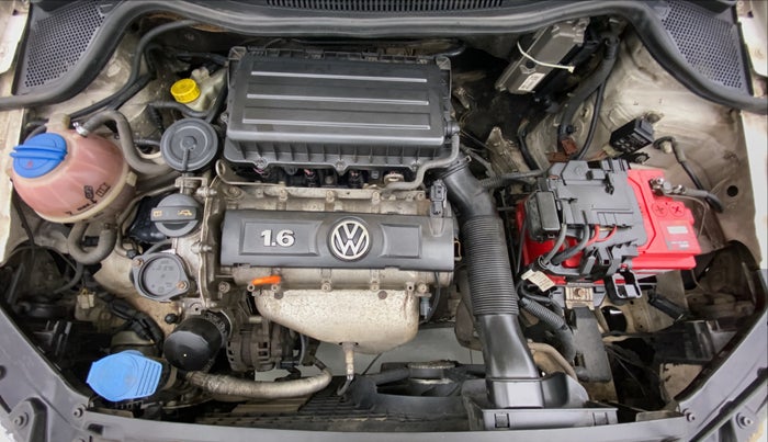 2011 Volkswagen Vento TRENDLINE PETROL, Petrol, Manual, 1,16,080 km, Engine Bonet View