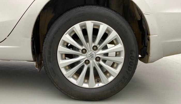 2017 Maruti Ciaz ZETA 1.4 VVT AMT, Petrol, Automatic, 59,206 km, Left Rear Wheel
