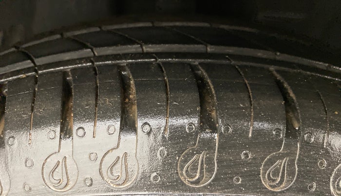 2021 Datsun Redi Go A, Petrol, Manual, 3,377 km, Right Front Tyre Tread