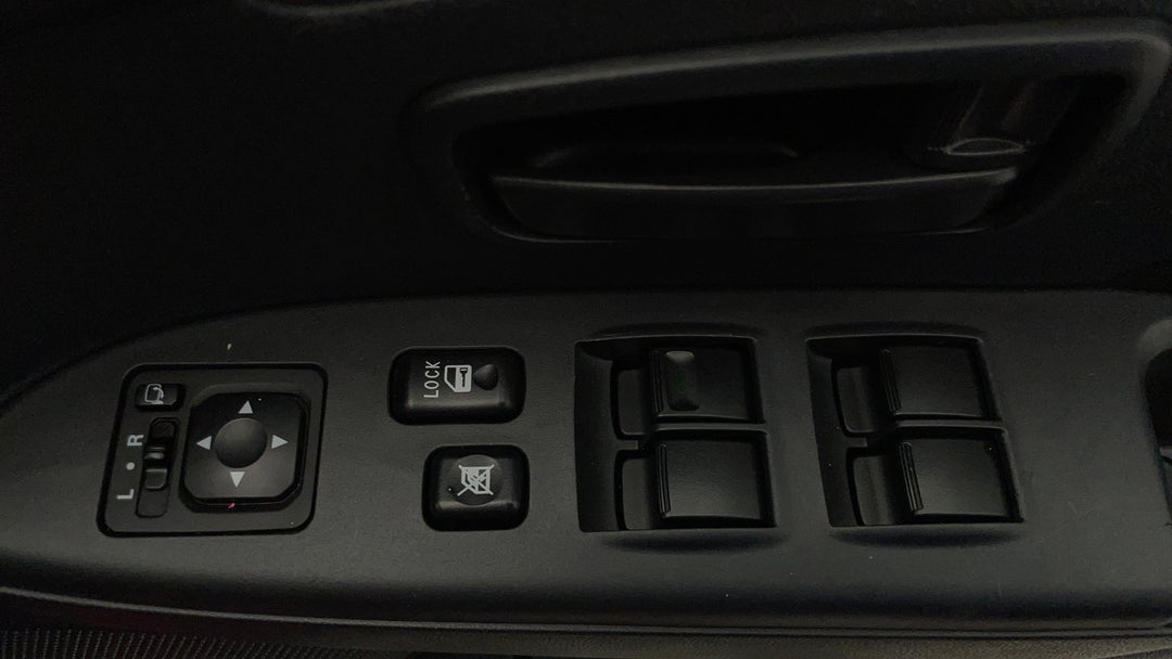 2022 Mitsubishi ASX Es (2WD), Automatic, 49797 km, Drivers Side Door Panel Controls