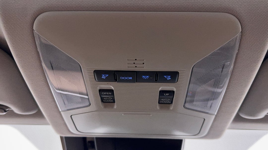 2022 Toyota RAV4 Cruiser (AWD) Hybrid, Automatic, 65157 km, On-Roof Controls/Sunglass holder