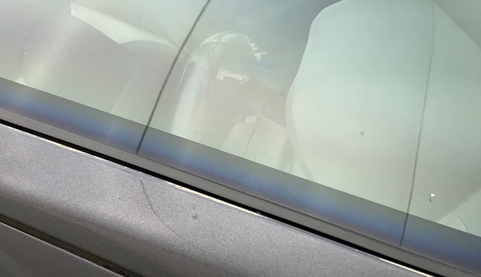 2014 Maruti Alto 800 LXI, Petrol, Manual, 71,077 km, Right A pillar - Paint is slightly faded