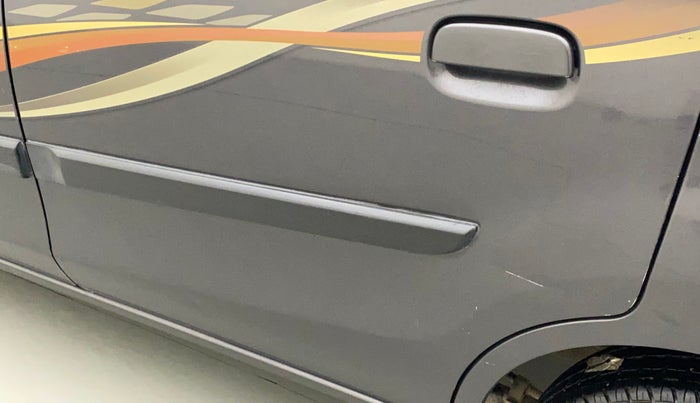 2014 Maruti Alto 800 LXI, Petrol, Manual, 71,077 km, Rear left door - Slightly dented