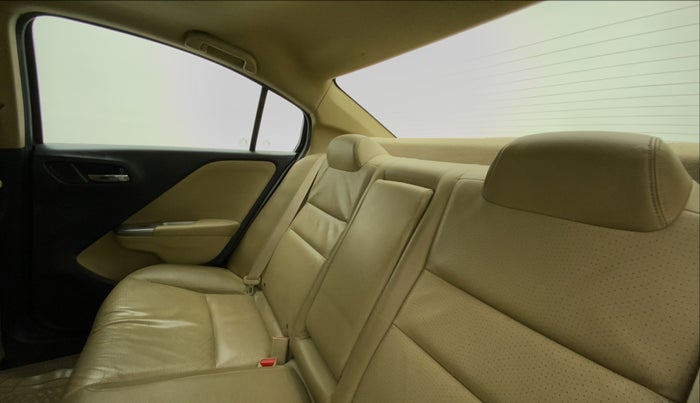 2016 Honda City 1.5L I-VTEC VX, Petrol, Manual, 48,430 km, Right Side Rear Door Cabin