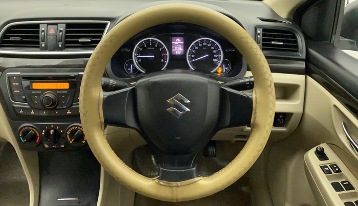 2015 Maruti Ciaz VXI, Petrol, Manual, 78,426 km, Steering Wheel Close Up