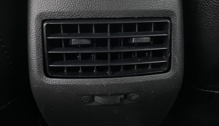 2015 Hyundai Elite i20 MAGNA 1.2, Petrol, Manual, 79,116 km, Rear AC Vents