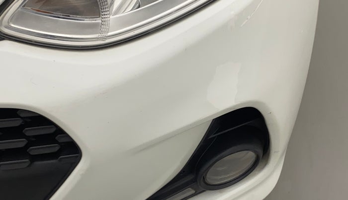 2017 Hyundai Grand i10 SPORTZ (O) AT 1.2 KAPPA VTVT, Petrol, Automatic, 64,645 km, Front bumper - Paint has minor damage