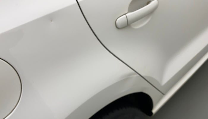 2010 Volkswagen Polo COMFORTLINE 1.2L PETROL, Petrol, Manual, 1,02,015 km, Right quarter panel - Slightly dented
