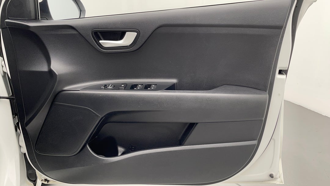 2018 Kia Rio S, Automatic, 65041 km, Speaker View