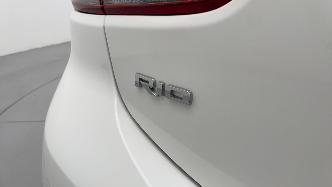 2018 Kia Rio S, Automatic, 65041 km, Badge (Boot Left Side)