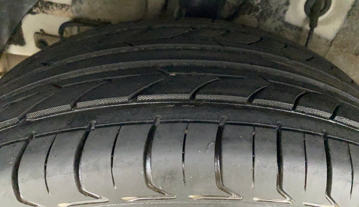 2018 Hyundai Elite i20 ASTA 1.2 (O), Petrol, Manual, 55,860 km, Right Rear Tyre Tread