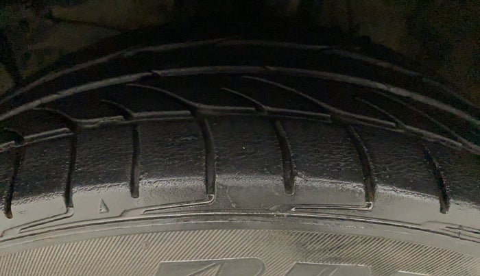 2017 Honda WR-V 1.5L I-DTEC S MT, Diesel, Manual, 89,210 km, Left Front Tyre Tread