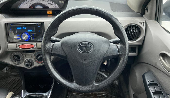 2011 Toyota Etios G, Petrol, Manual, 55,173 km, Steering Wheel Close Up