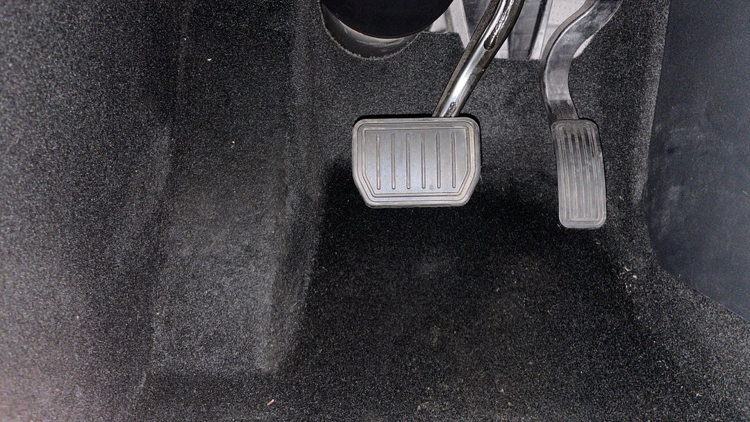 2023 Tesla Model 3 Long Range, Automatic, 16133 km, Pedals and Footmat