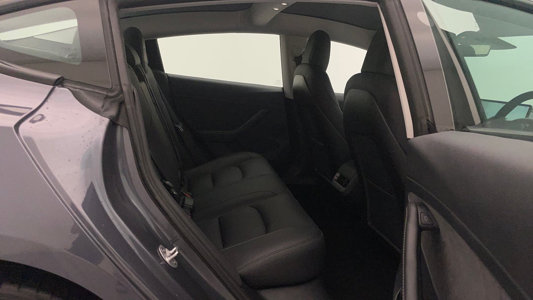 2023 Tesla Model 3 Long Range, Automatic, 16133 km, Right Side Rear Door Cabin View