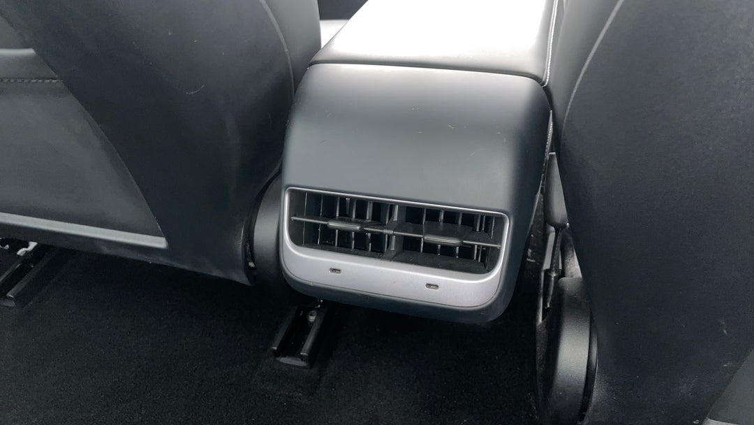 2023 Tesla Model 3 Long Range, Automatic, 16133 km, Rear A/C Vent