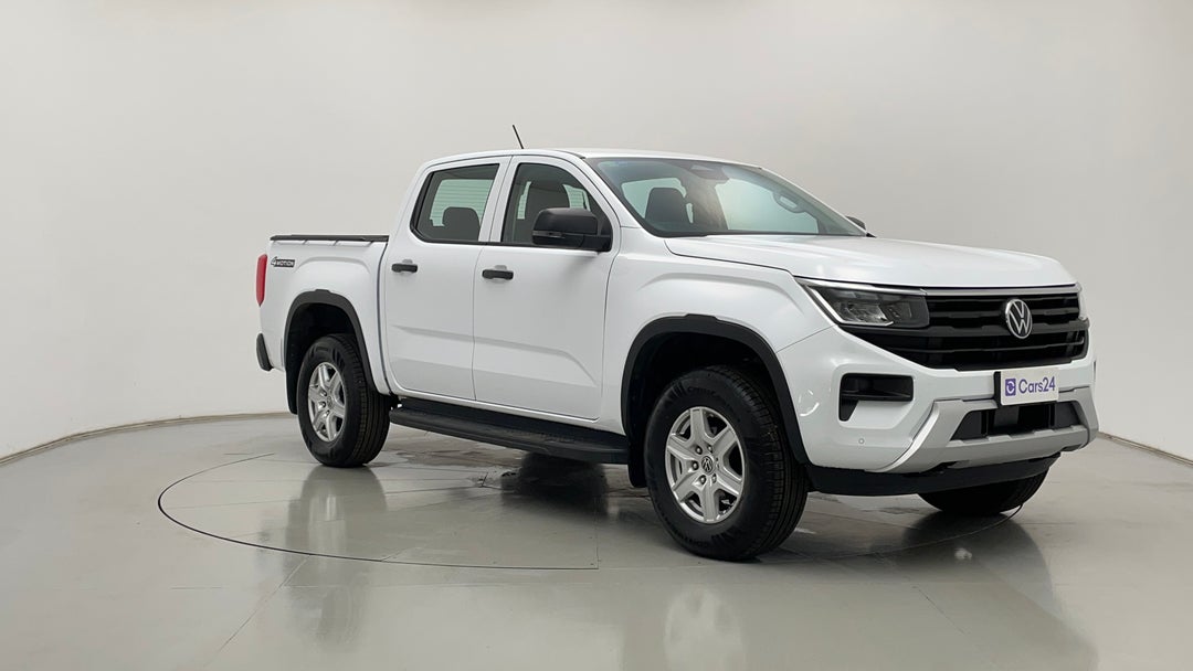 Right Front Diagonal (45- Degree) View