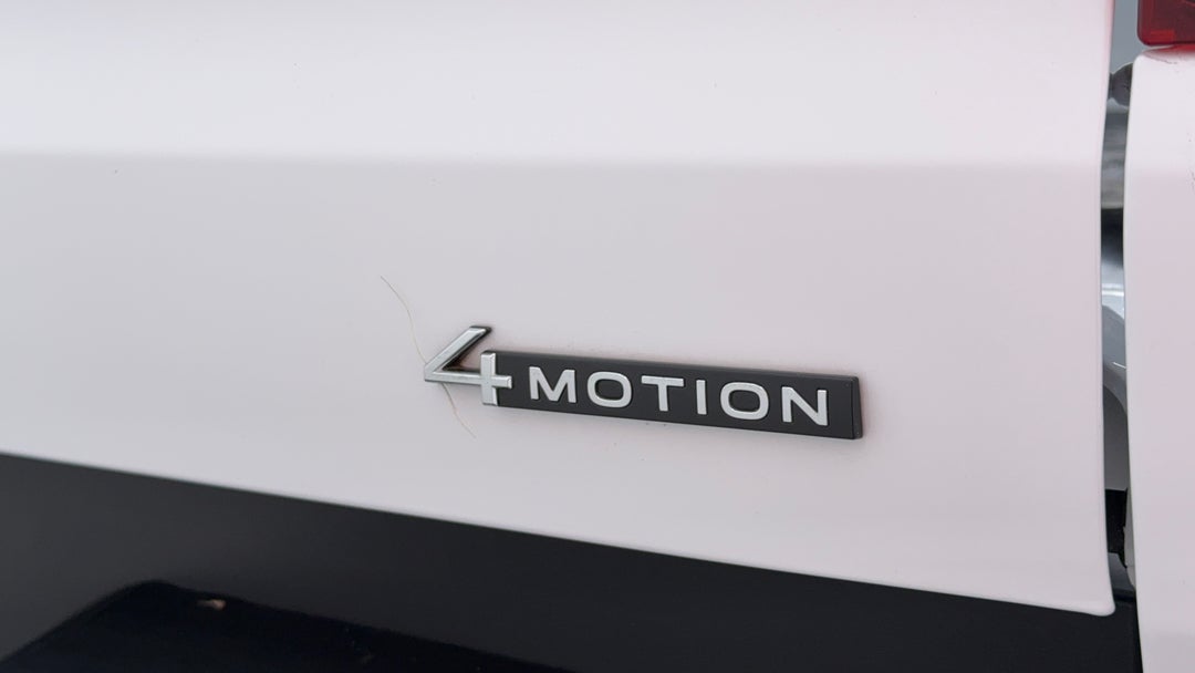 Badge (Boot Right Side)