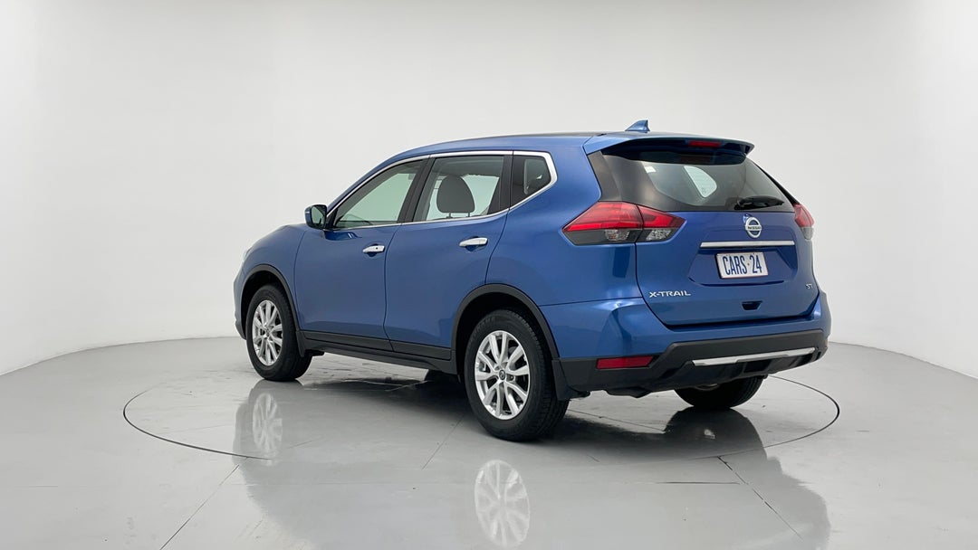 Left Back Diagonal (45- Degree) View