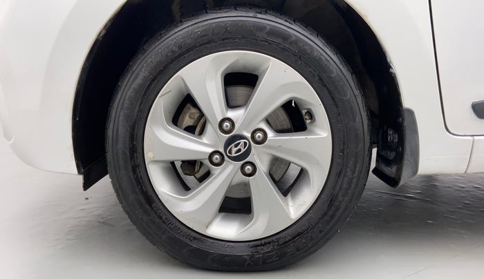 2017 Hyundai Xcent SX 1.2, Petrol, Manual, 27,432 km, Left Front Wheel