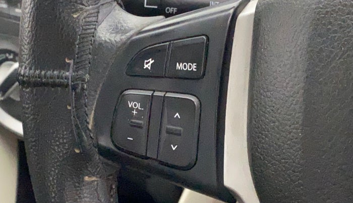 2015 Maruti Celerio ZXI, Petrol, Manual, 33,061 km, Steering wheel - Sound system control not functional