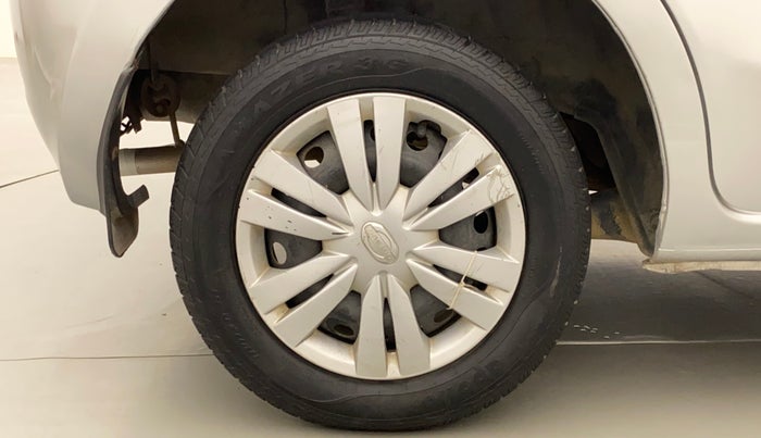 2015 Datsun Go T, Petrol, Manual, 34,437 km, Right Rear Wheel