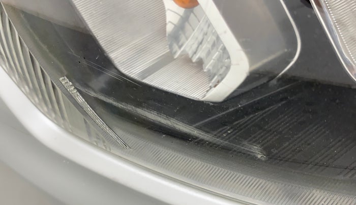 2015 Datsun Go T, Petrol, Manual, 34,437 km, Left headlight - Minor scratches
