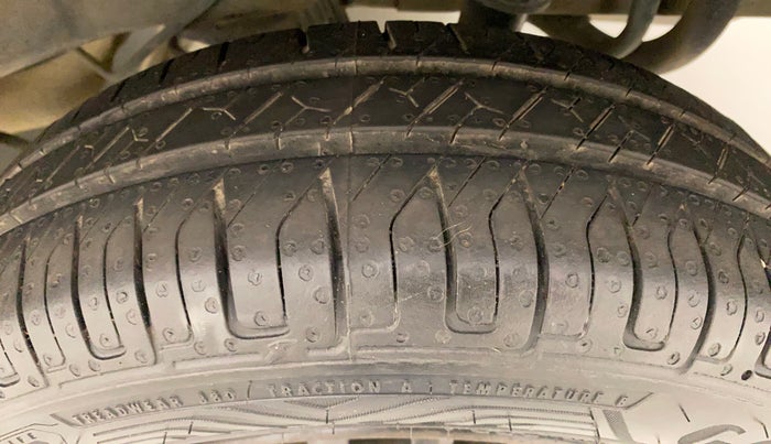 2015 Datsun Go T, Petrol, Manual, 34,437 km, Left Rear Tyre Tread