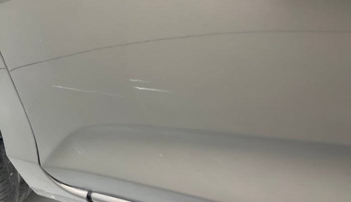 2018 Honda Amaze 1.2L I-VTEC S, Petrol, Manual, 45,977 km, Front passenger door - Minor scratches
