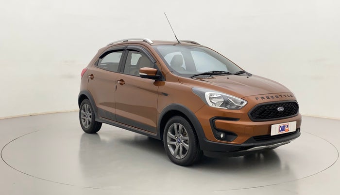 2018 Ford FREESTYLE TITANIUM 1.5 TDCI, Diesel, Manual, 32,240 km, Right Front Diagonal