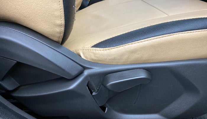 2018 Ford FREESTYLE TITANIUM 1.5 TDCI, Diesel, Manual, 32,240 km, Driver Side Adjustment Panel