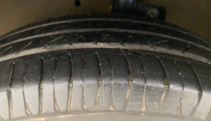 2018 Maruti Celerio ZXI (O), Petrol, Manual, 70,785 km, Left Front Tyre Tread