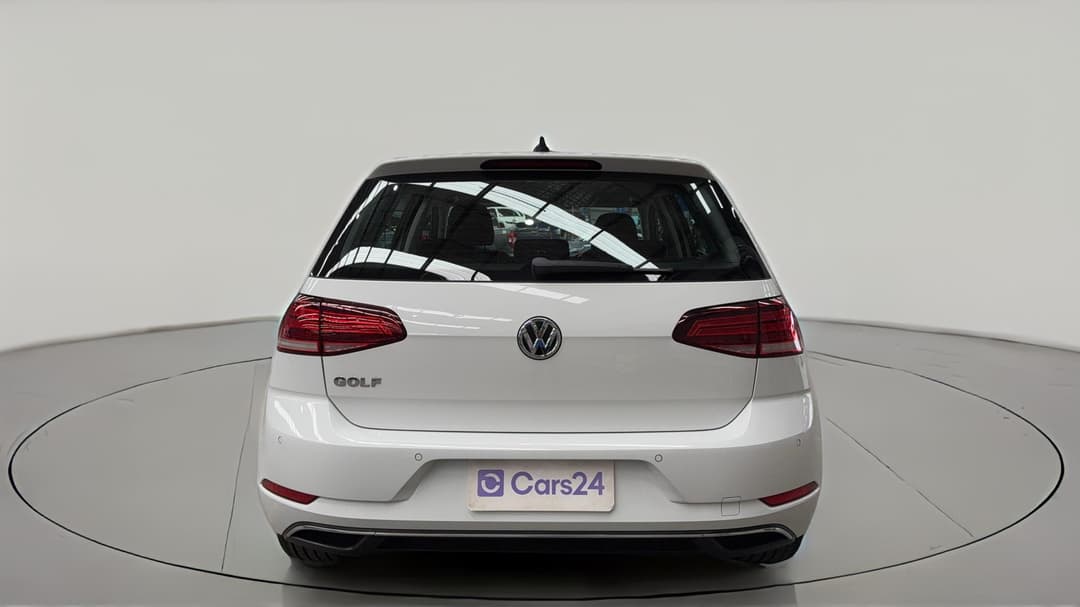 2018 Volkswagen Golf 110 Tsi Comfortline, Automatic, 90794 km, Back/Rear View