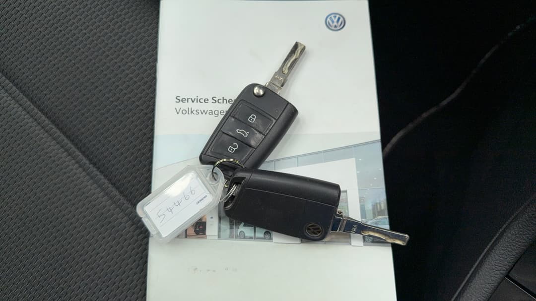 2018 Volkswagen Golf 110 Tsi Comfortline, Automatic, 90794 km, Key Close-up