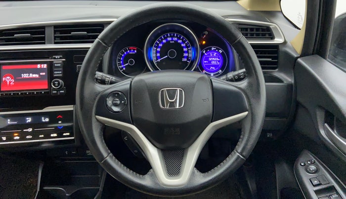 2018 Honda Jazz 1.2 V MT, Petrol, Manual, 23,613 km, Steering Wheel Close Up